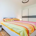 Apartment Dino\'s